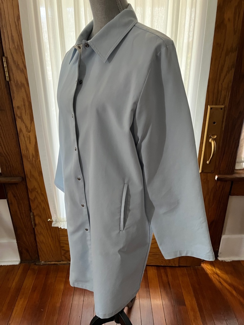 EILEEN FISHER RAINCOAT - Picture 5 of 10